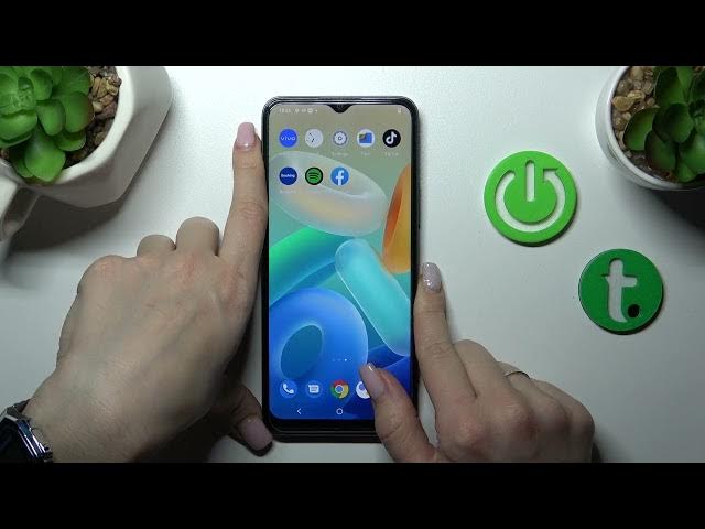 Video thumbnail for How to Activate Flashlight in Vivo Y16 - Manage Flashlight Tile