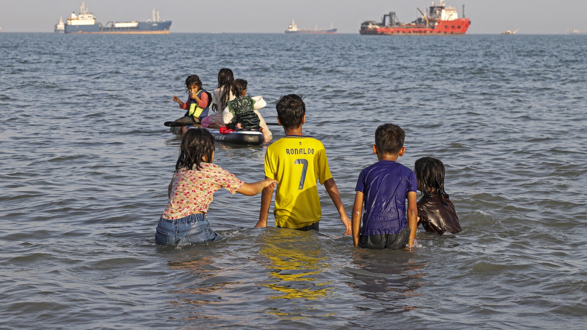 Video thumbnail for How Iran's southern coast is bearing the brunt of US attacks