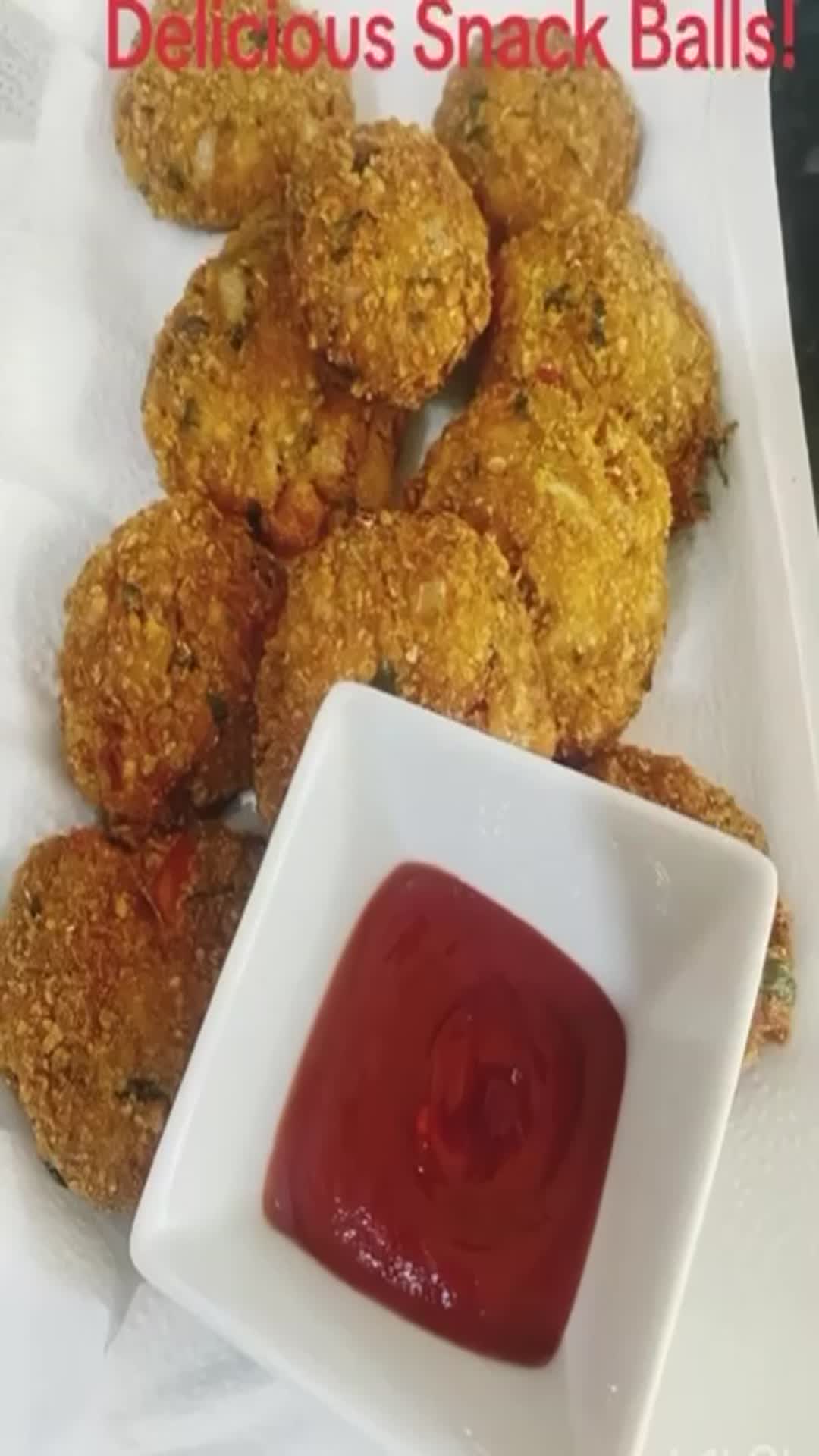 Video thumbnail for Crispy Chicken Snack Balls