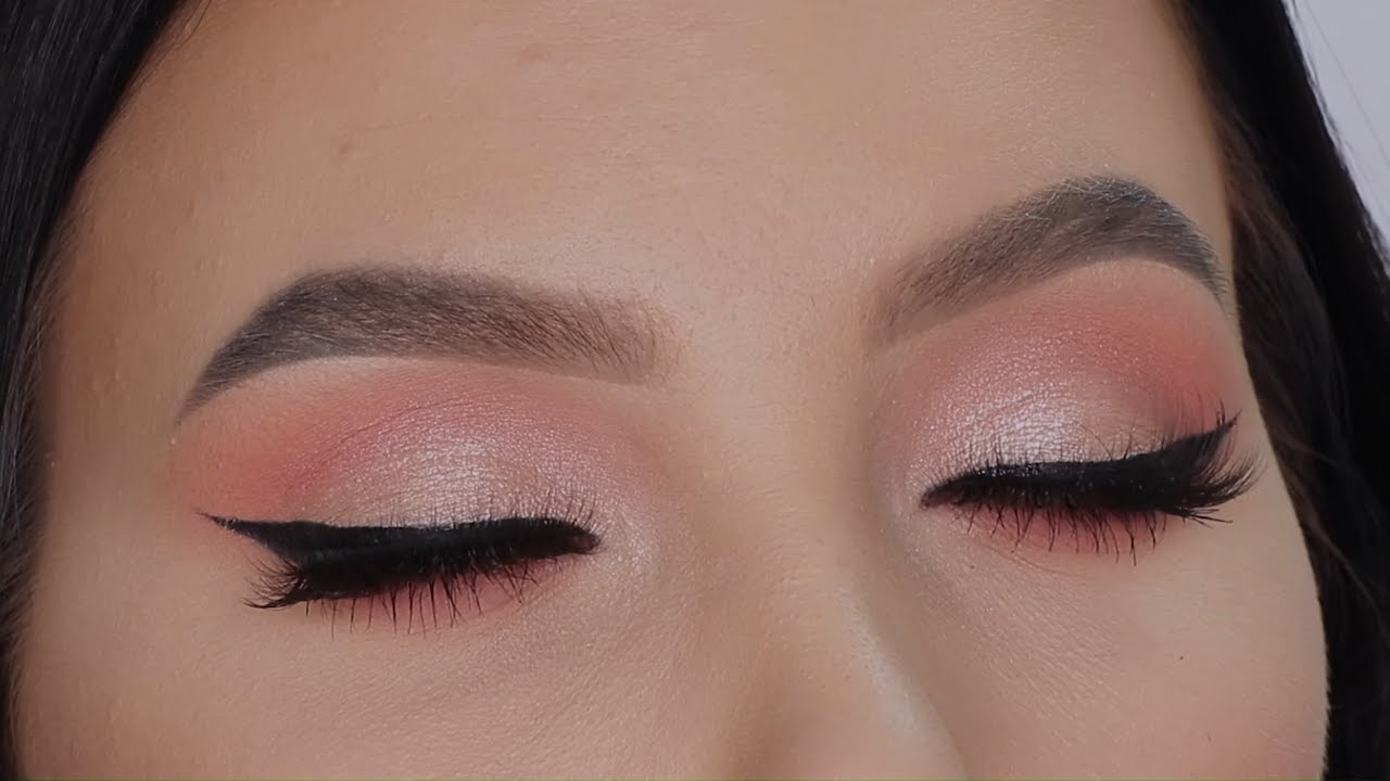 Video thumbnail for SPEAKING DUTCH Soft Eye Makeup Tutorial! | Affordable Products