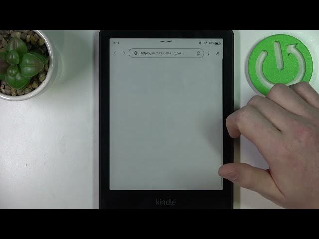 Video thumbnail for Amazon Kindle Paperwhite 11th Generation - How To Remove Web Browser Bookmarks