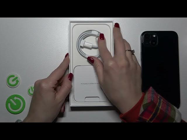 Video thumbnail for Does iPhone 14 Plus Come with Earbuds?