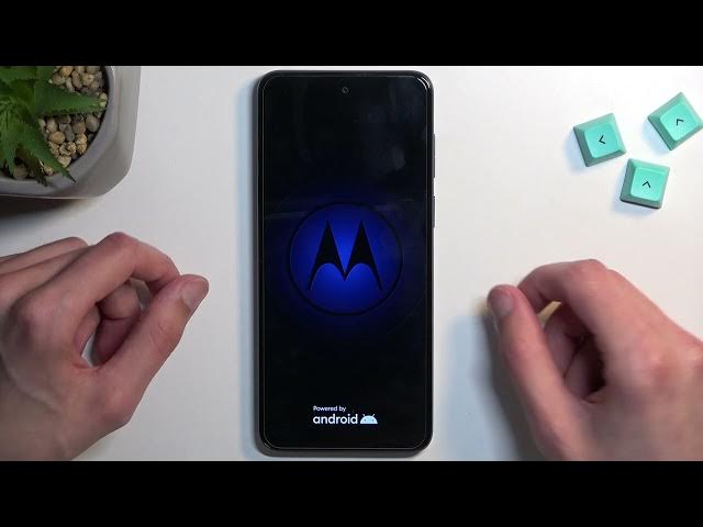 Video thumbnail for How to Enter Fastboot Mode on MOTOROLA Moto G13