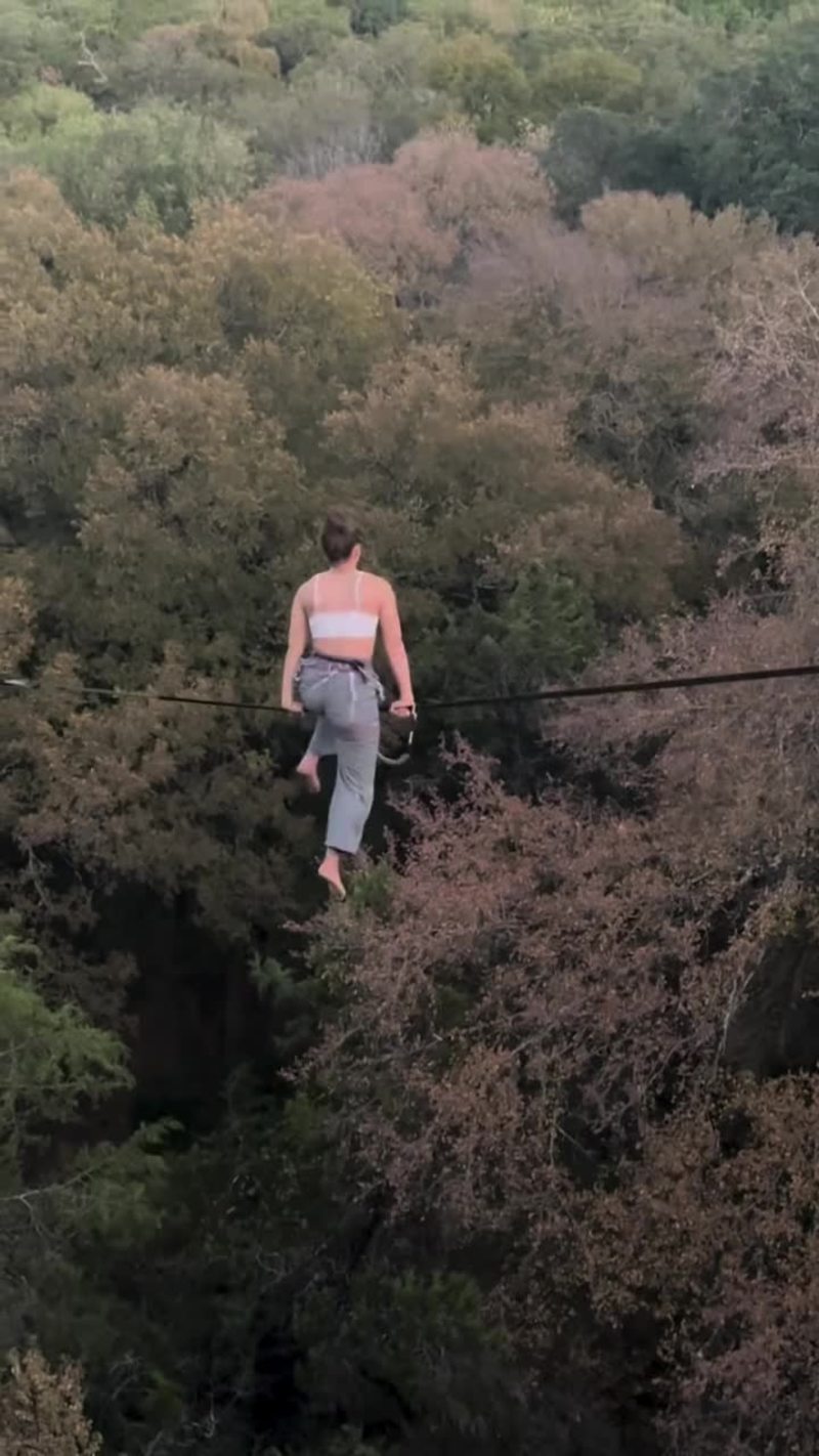 Video thumbnail for Beginner Flow Flip on a Highline above the Forest Canyon