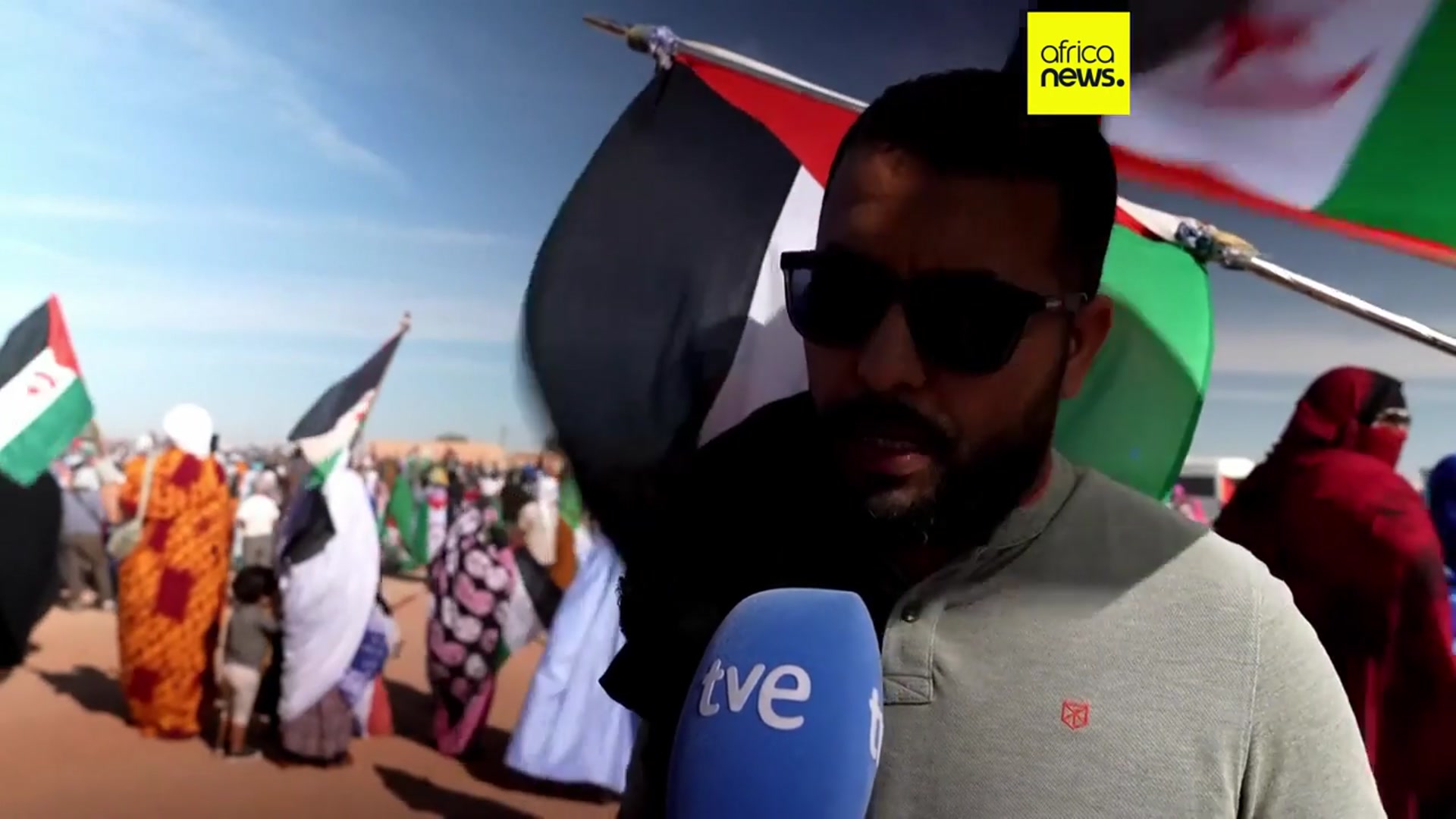 'Video thumbnail for Sahrawi refugees protest U.S. draft resolution ahead of key UN vote'