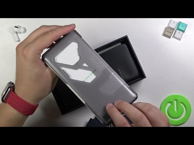 Video thumbnail for Does Xiaomi Black Shark 4 have a Protective Case in the Set? Black Shark 4 from EU Distribution