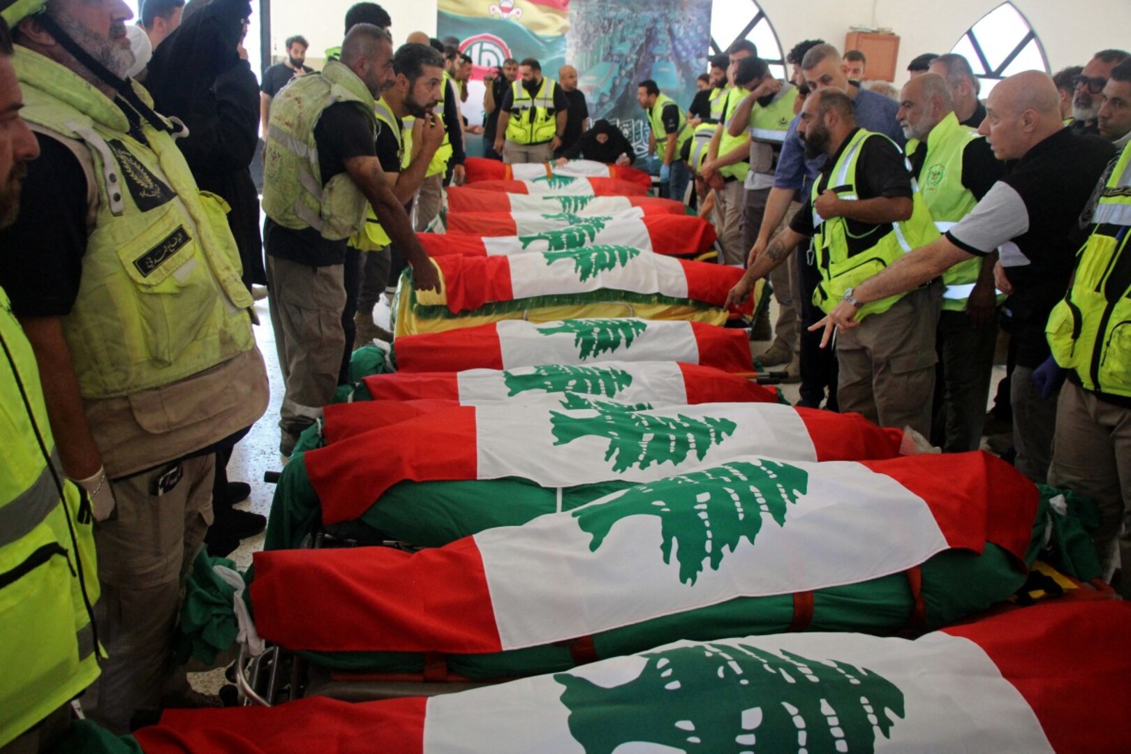 Video thumbnail for Southern Lebanon funerals: Victims of Israeli attacks laid to rest in tyre