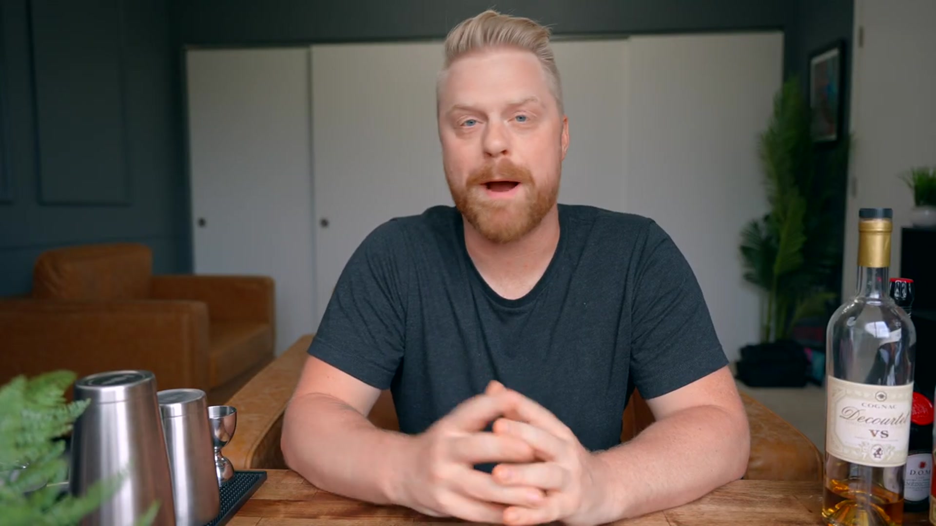 Video thumbnail for Vieux Carré My Favorite New Orleans Cocktail (720P 60FPS)