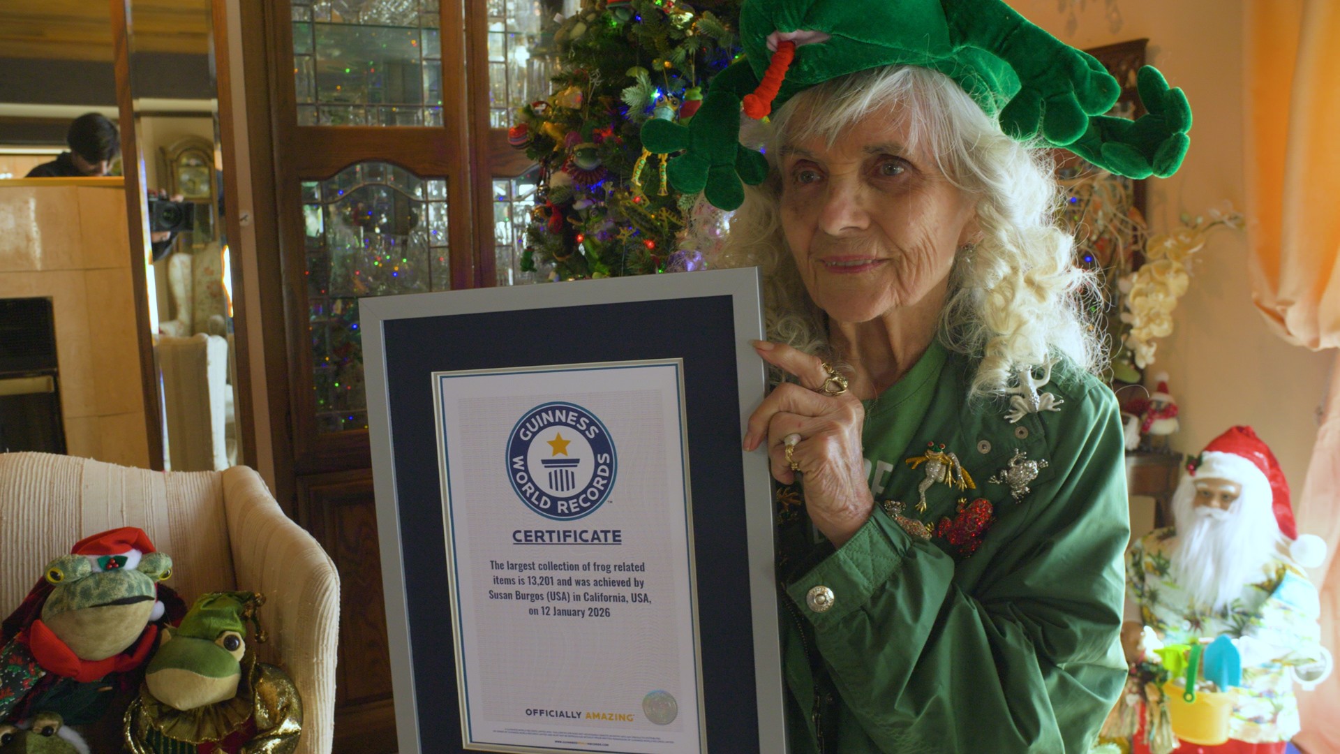 Video thumbnail for Largest collection of frog related items - 13,021 items held by Susan Burgos