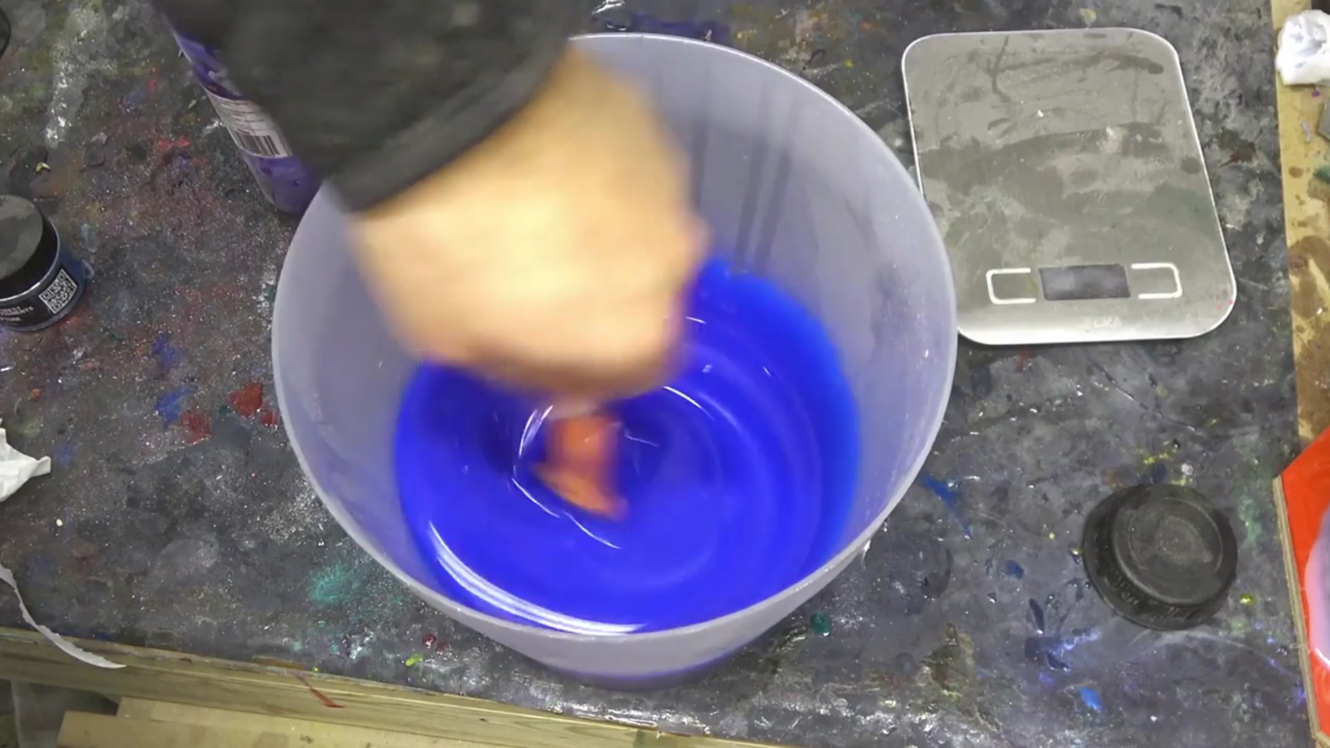 'Video thumbnail for How I Made a Hybrid Resin Vase | Woodturning + Resin Art'