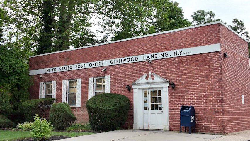 Video thumbnail for Glenwood Landing residents voice concerns over PO Box requirements