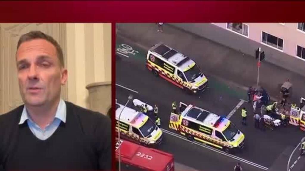 Video thumbnail for Netanyahu blames Australia after Sydney shooting targeting Jewish celebration