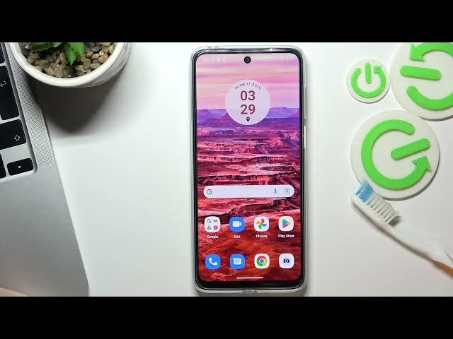 Video thumbnail for How to clean USB using household items on Motorola Moto G13 / Remove dirt from USB