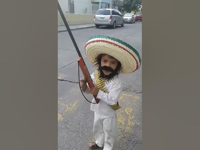 Video thumbnail for Viva mexcio cabrones !!!!!(2)