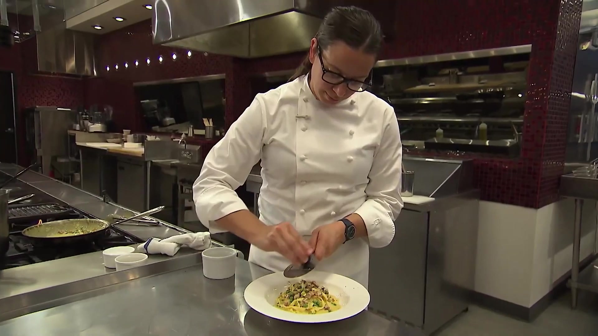Video thumbnail for Foods That Famous Chefs Absolutely Won't Eat