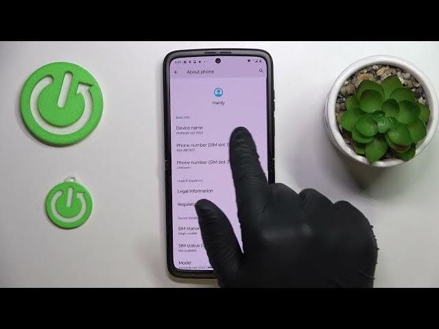 Video thumbnail for Motorola Razr 2022 - How To Find my Phone Number