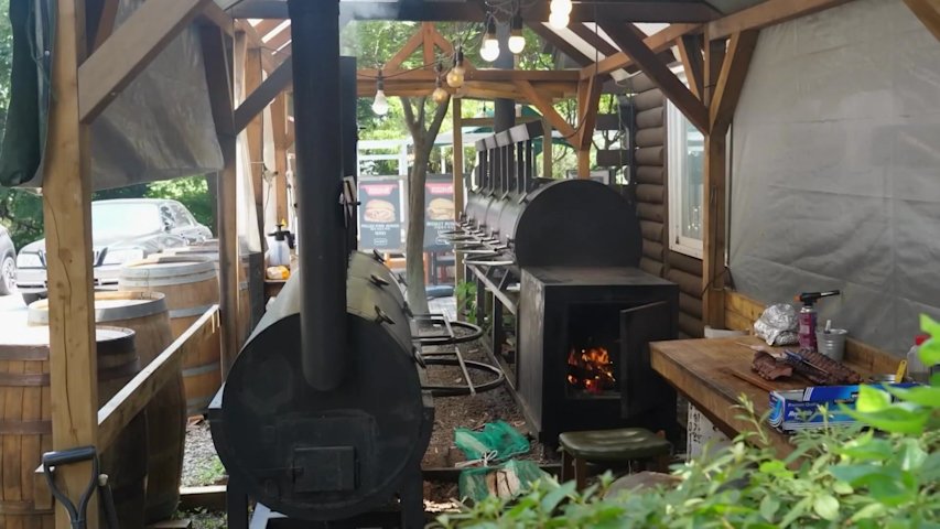 Video thumbnail for Made in Connecticut: Nodine's Smokehouse, a leading manufacturer of smoked meats for nearly 60 years