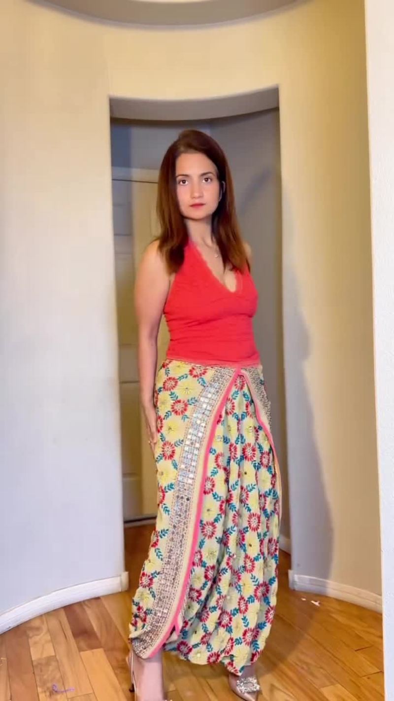 Video thumbnail for DIY Dhoti Skirt Transformation with a Printed Dupatta