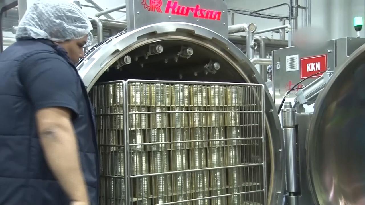 Video thumbnail for Turkey: Economic growth slows to 2.5 percent in first quarter.