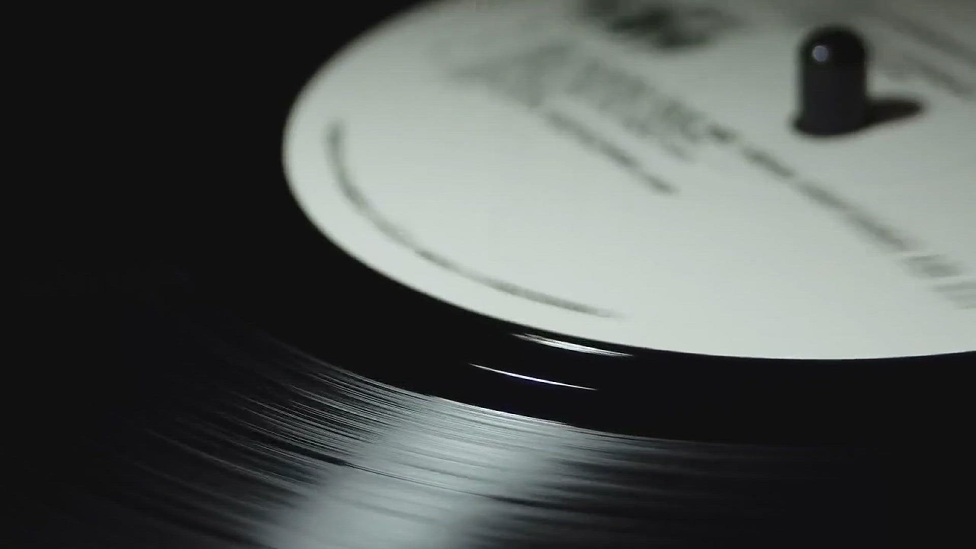 Video thumbnail for Finding Serenity in Sound The Ultimate Guide to a Quiet Recording Interface