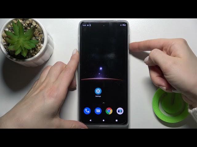 Video thumbnail for How to Enable/Disable Ringtone Volume on MOTOROLA Edge 20 Pro