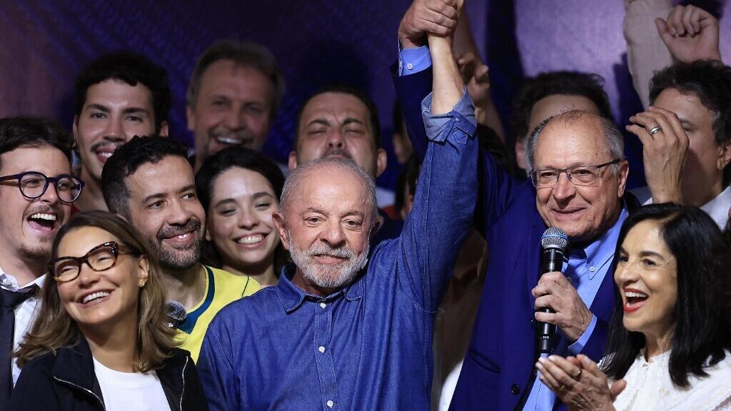 Video thumbnail for Brazil's Lula reelected president in runoff vote: A look back at his career