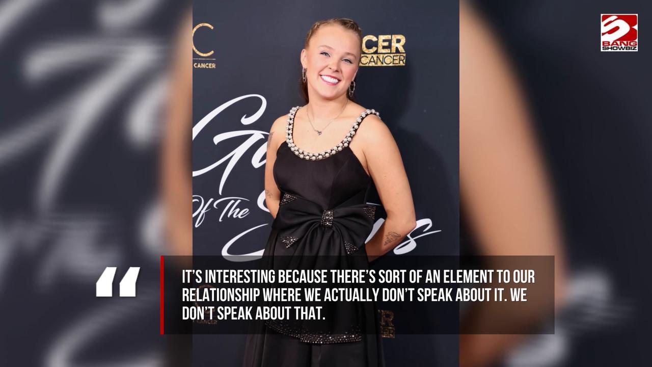 Video thumbnail for JoJo Siwa opens up about how she and Chris Hughes handle online trolling and criticism