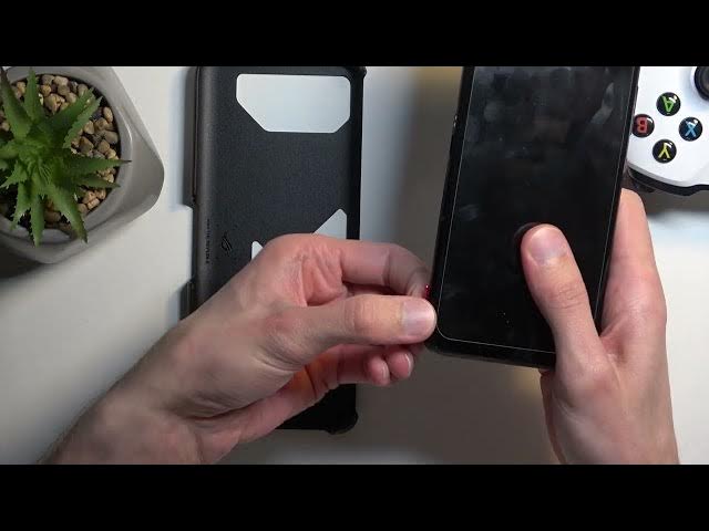 Video thumbnail for How to Insert Nano SIM Card on ASUS Rog Phone 7?
