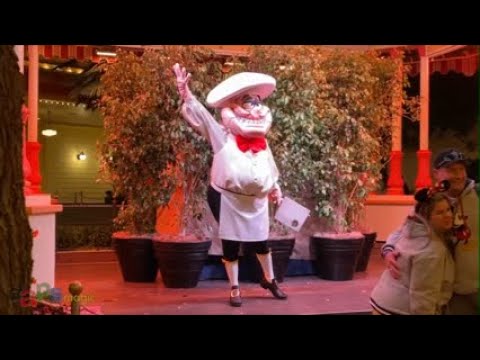 Video thumbnail for Chef Louis - Disneyland After Dark: Villains Nite