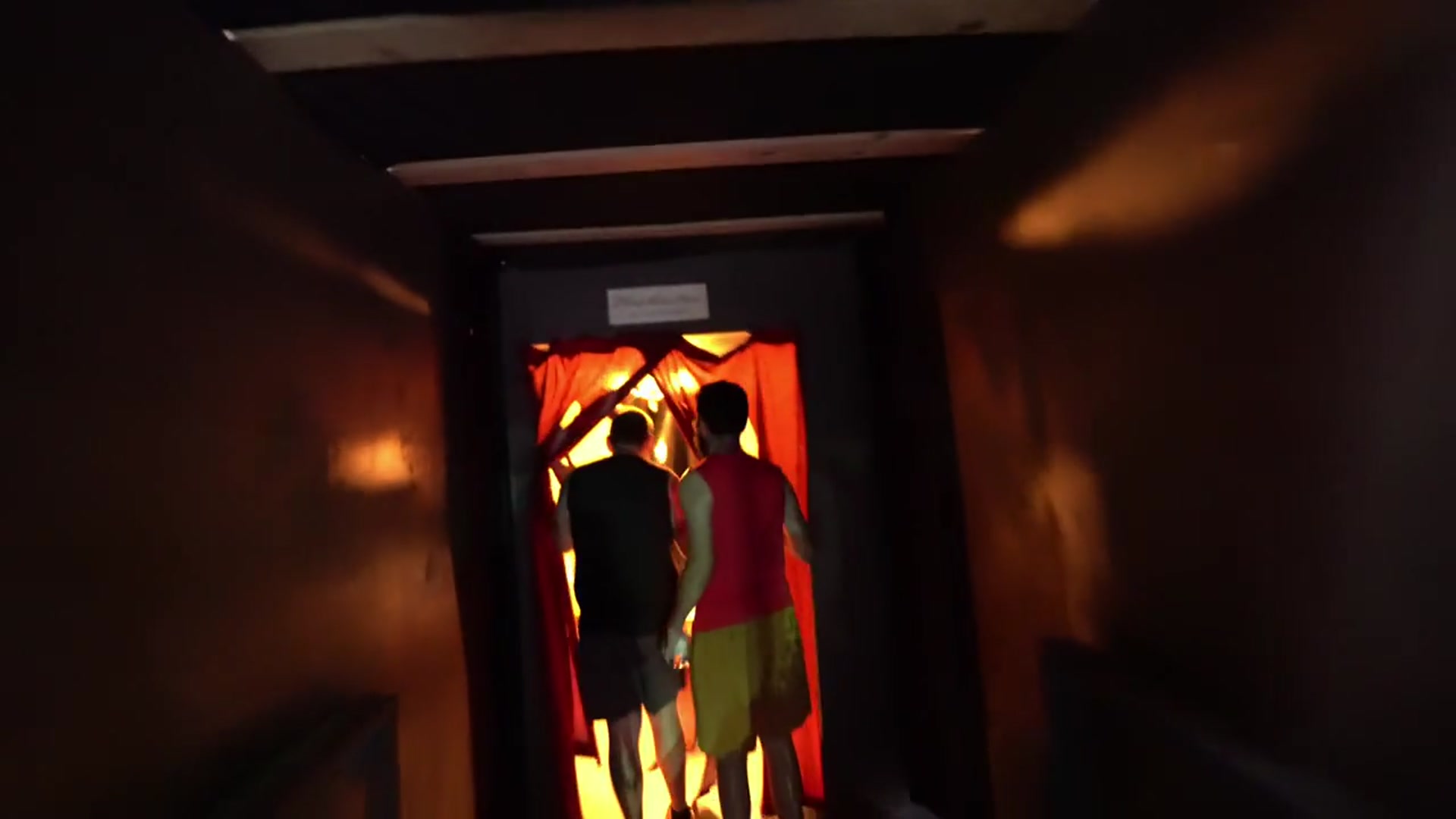 Video thumbnail for Everything Must Stay Haunted House | Howl-O-Scream Orlando 2026