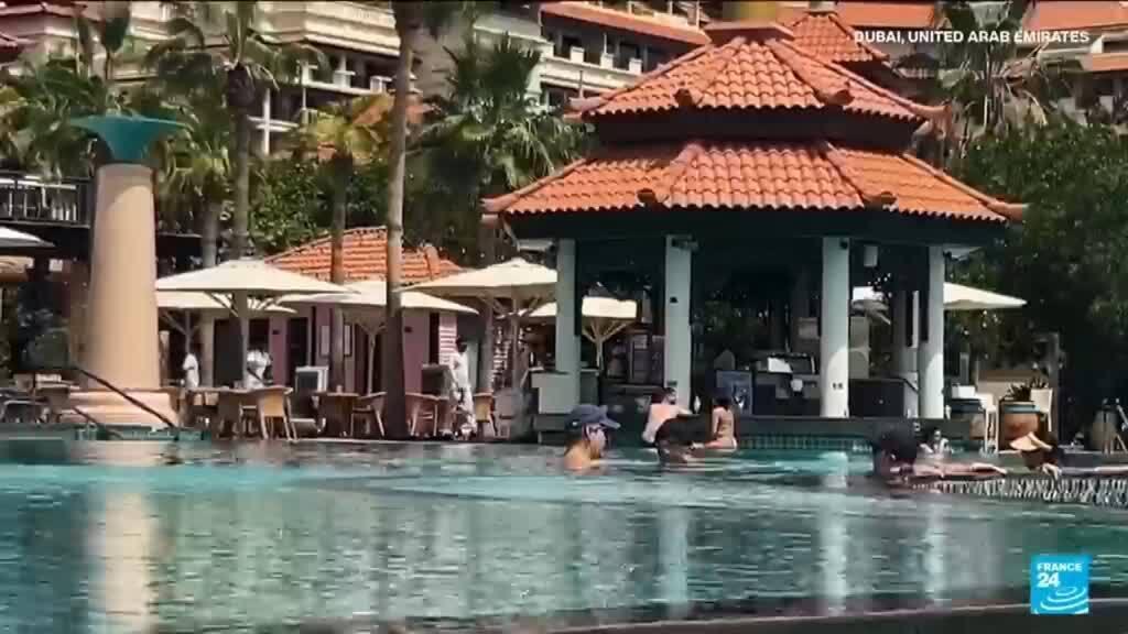 Video thumbnail for Dubai luxury hotels court local residents as tourism slumps