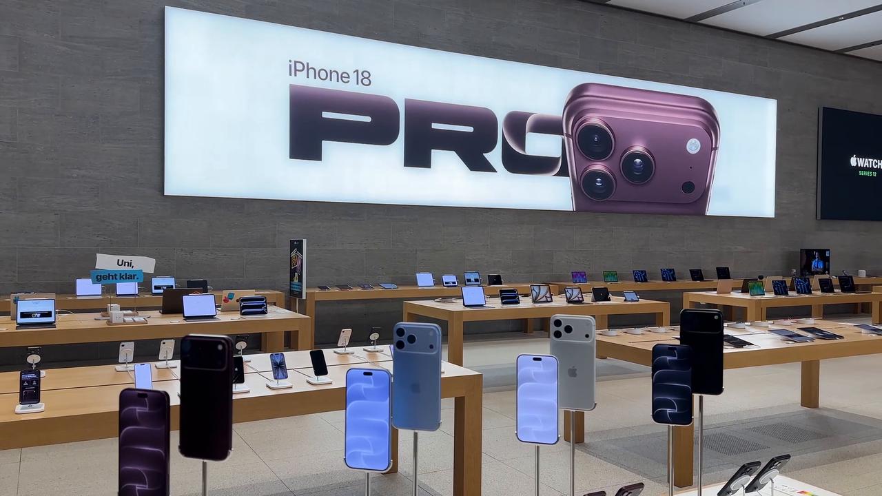 Video thumbnail for Germany: Germany: Crowds Gather at Apple Store in Berlin.