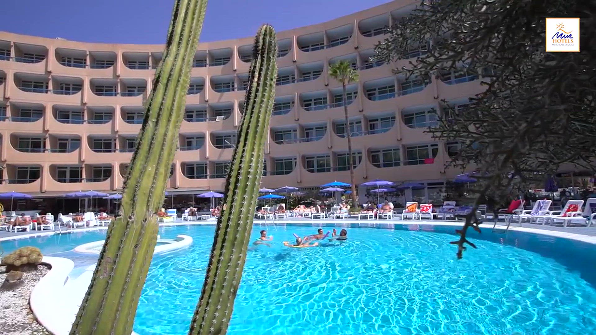 'Video thumbnail for Aparthotel Buenos Aires Gran Canaria'