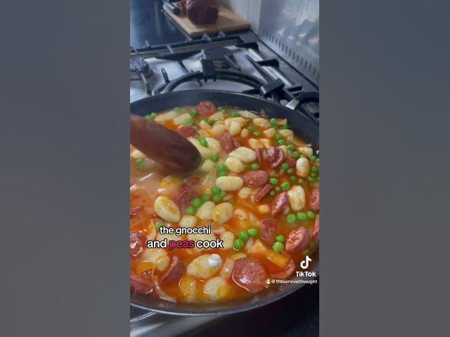 'Video thumbnail for CREAMY chorizo gnocchi - ready in 15 minutes! #recipe'
