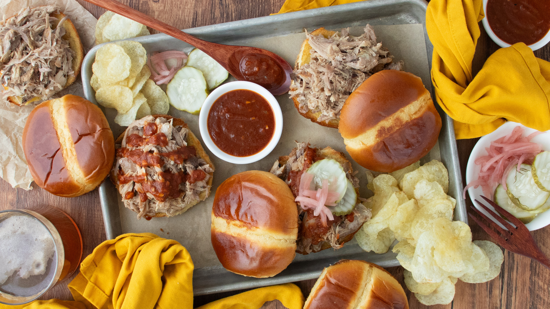 Video thumbnail for Slow Cooker Texas Pulled Pork Sandwich Recipe