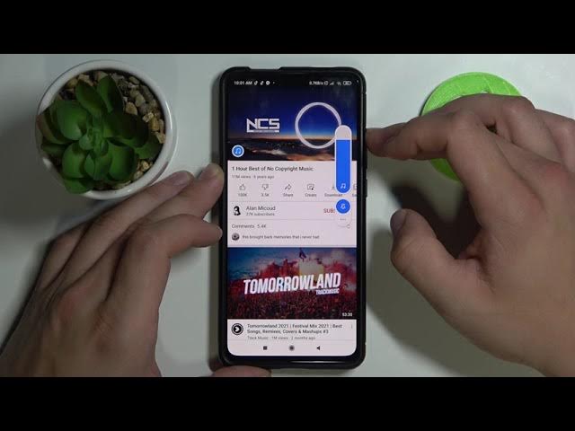 Video thumbnail for How Loud Can Be XIAOMI Mi 9T Speaker - The Loudest Volume Level on Xiaomi Android Smartphone