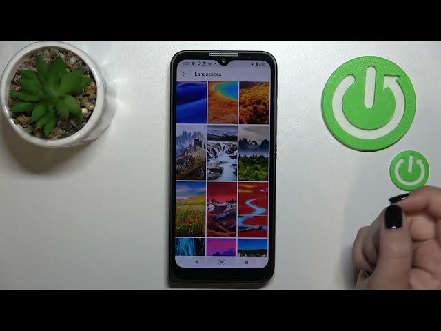 Video thumbnail for How to Change Wallpaper on MOTOROLA Defy - Set Up Wallpaper