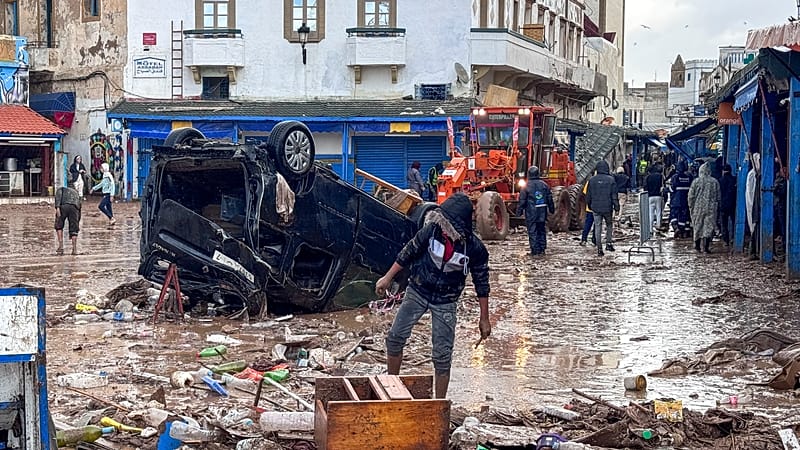 Video thumbnail for Torrential rains and flash floods kill 37 in Moroccan city of Safi