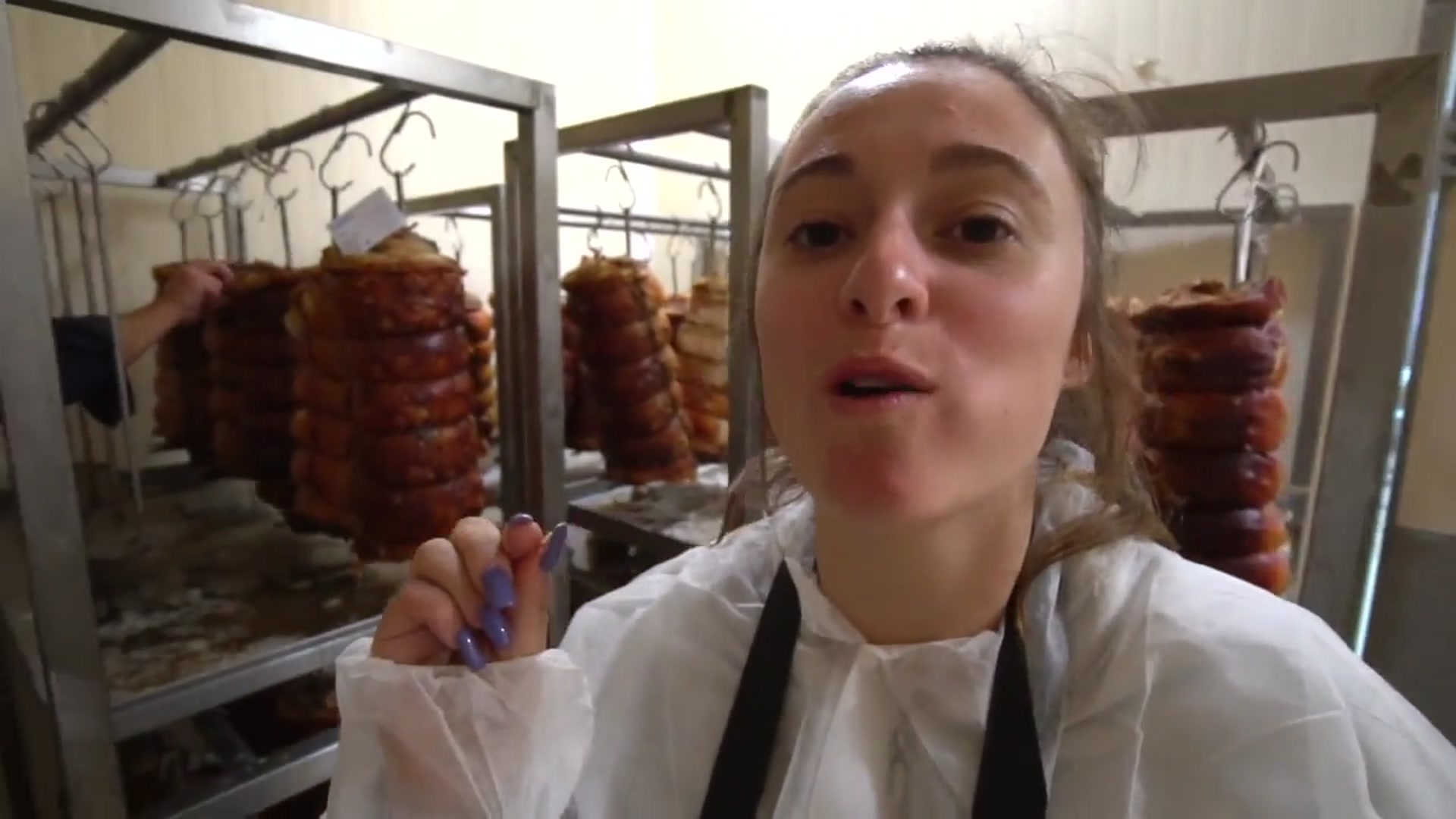 'Video thumbnail for Food in Italy - PORCHETTA KING of ITALY!! Italian Food in Rome : World's BEST Porchetta Factory!!'