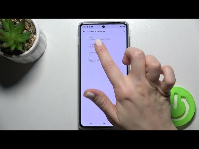 Video thumbnail for How to Check Android Version on MOTOROLA Edge 20 Pro