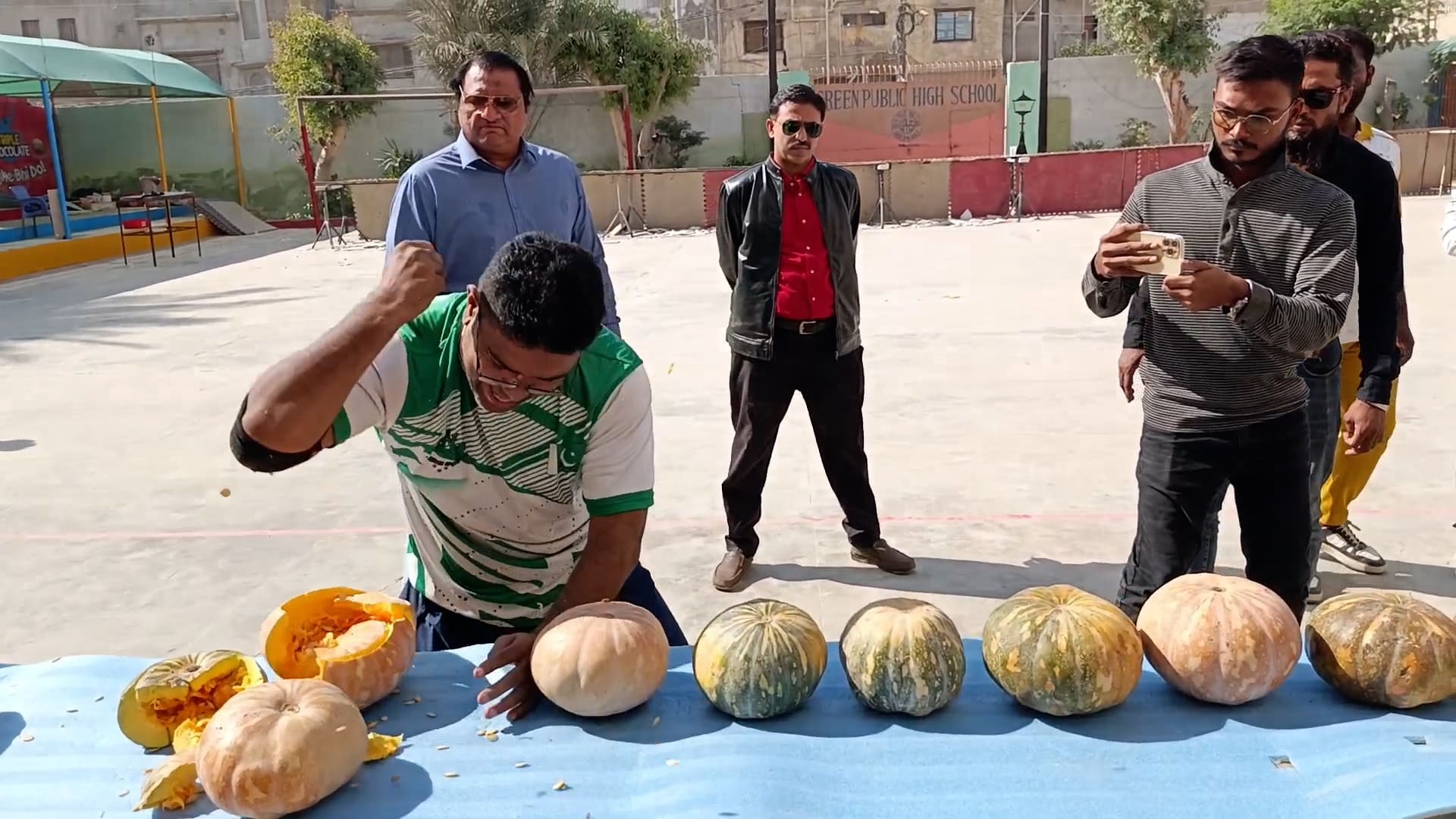 Video thumbnail for Most Pumpkins Smashed World Record