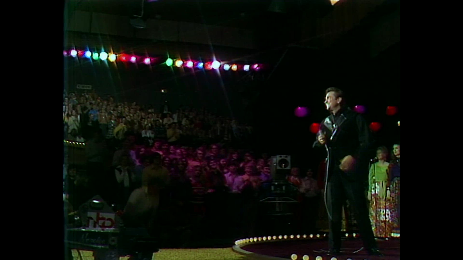 'Video thumbnail for Johnny Cash - A Boy Named Sue '