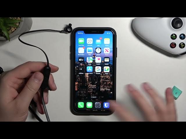 Video thumbnail for How to Pair EONO Amazon Wireless Earphones with any iPhone? | Amazon Buds