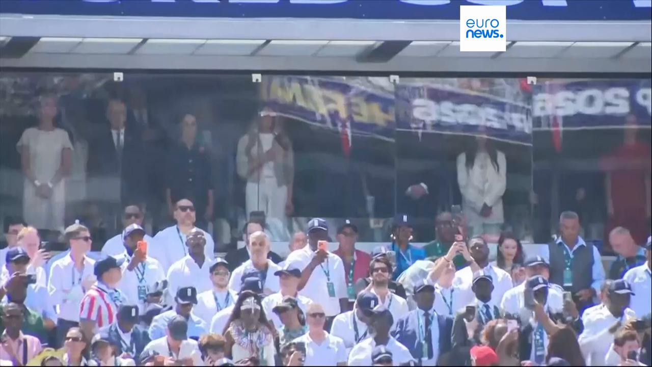 Video thumbnail for Trump and Sánchez meet at World Cup final after nearly two years of diplomatic tensions