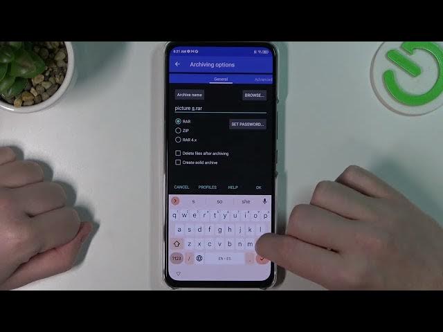 Video thumbnail for How To Pack Files into Rar & Zip Archives on ZTE Axon 30