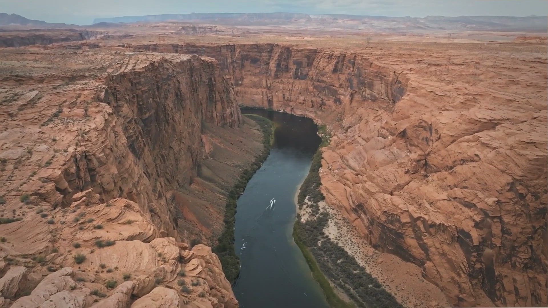 Video thumbnail for Phoenix Family Fun: Exploring the Valley of the Sun's Top Attractions for an Unforgettable Desert Adventure