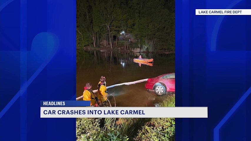 Video thumbnail for Car goes into Lake Carmel, driver makes it out safely