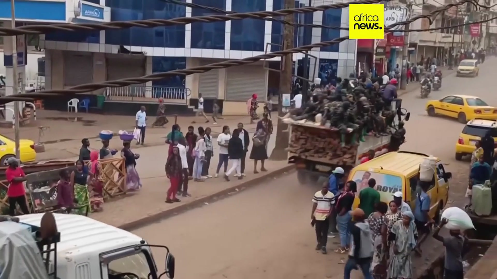 'Video thumbnail for DR Congo and Rwanda-backed M23 sign ceasefire deal to end fighting in eastern DRC'