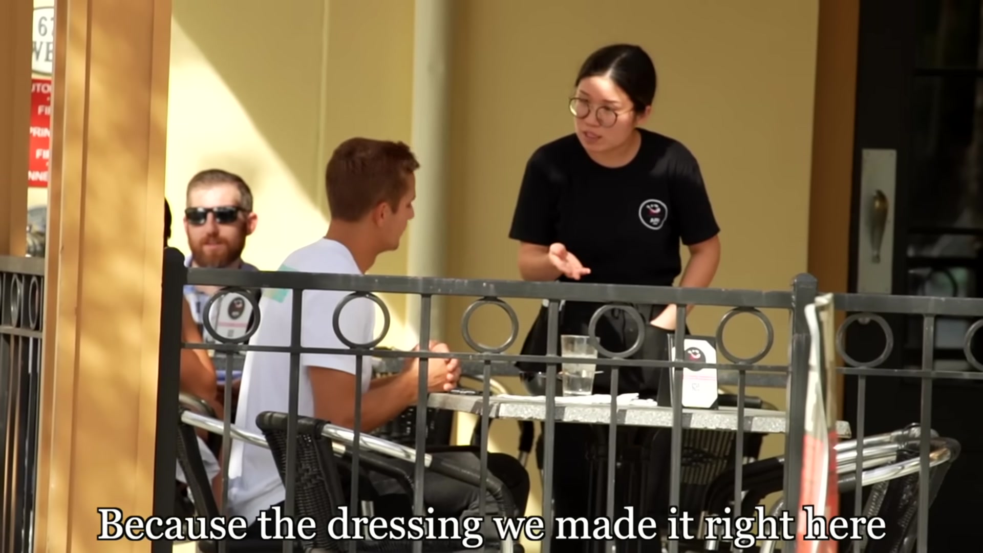 Video thumbnail for Complaining about delicious food then tipping 1 000(720P HD)