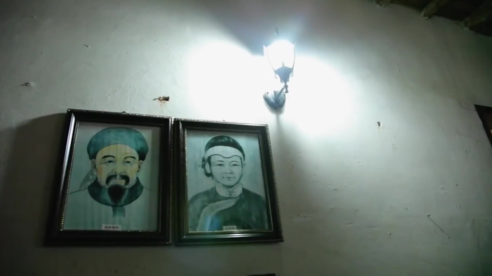 Video thumbnail for 6 Things You Should Never Order From A Chinese Restaurant